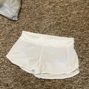 Lulu lemon running shorts white